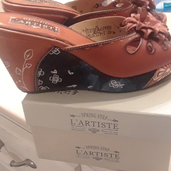 L'Artiste Shoes - New Shoes